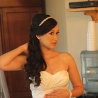 Anyone doing a half-up hairdo for your wedding?