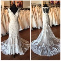 What’s your favorite detail of your dress? - 1