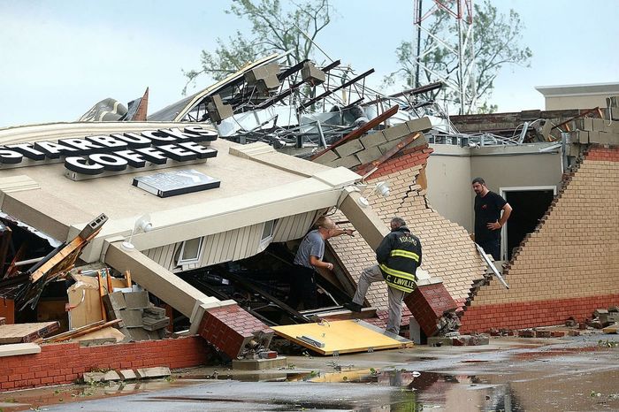 NWR: 8 confirmed tornadoes ripped through my city, scariest night of my life