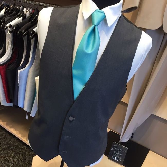 FH's tie color