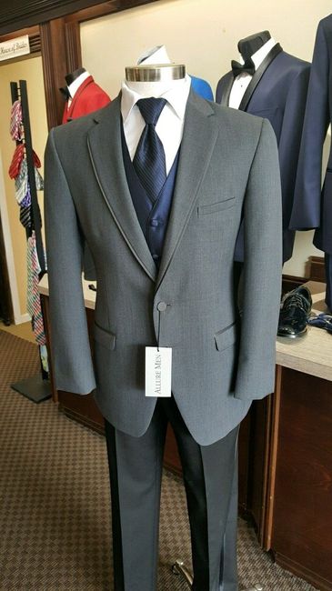 FH's tie color