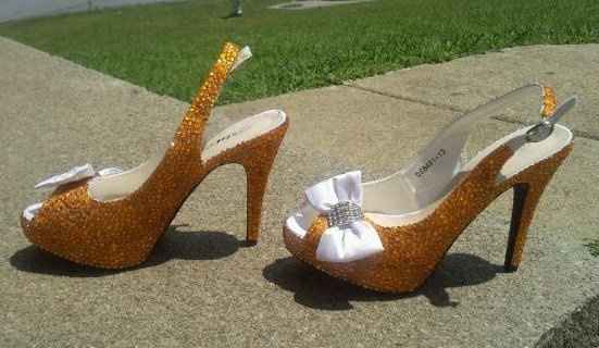 outdoor brides...show me shoes! :)