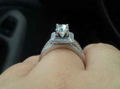 Got my RING today *PICS*