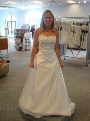Wedding Dress **PICS***