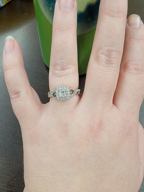 Brides of 2022! Show us your ring! 3
