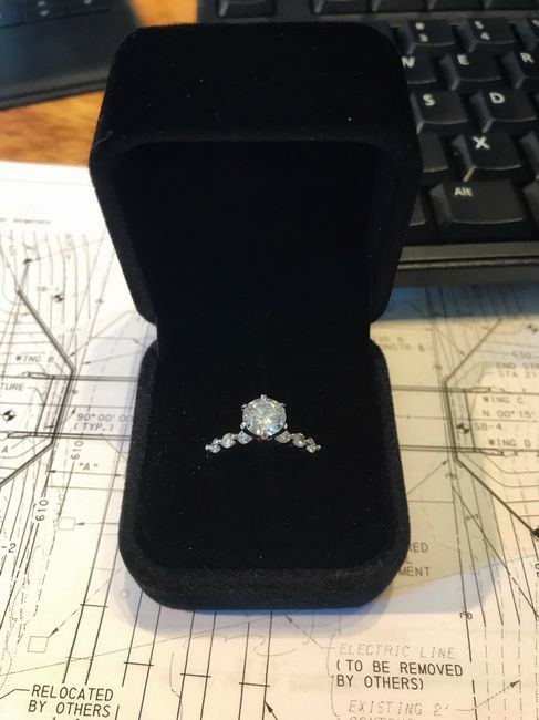 Brides of 2022! Show us your ring! - 1