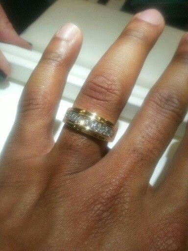 What does your FH ring look like?