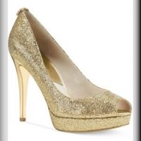 I got my shoes!!.....Glitter and stilettos!