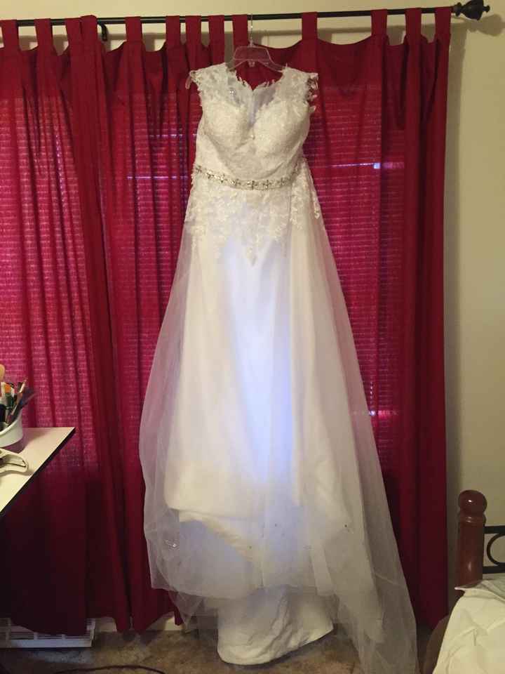 Show me your dress!