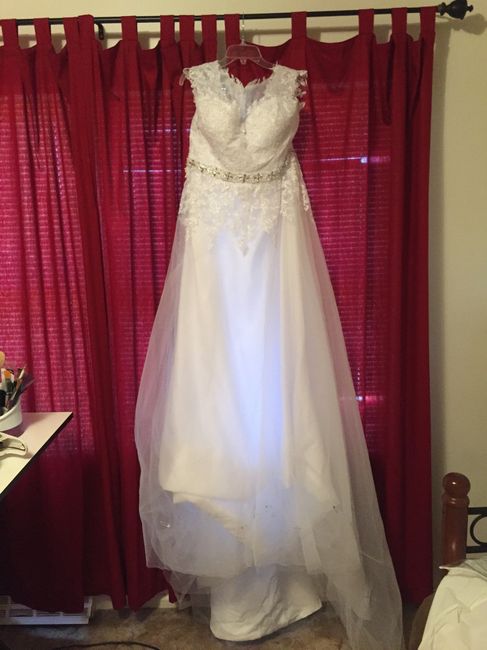 Show me your dress!