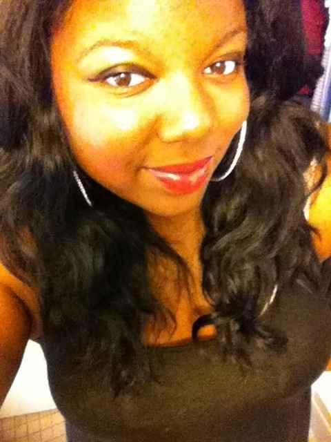 Selfie! I was wondering what you girls look like