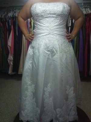 Wedding Dresses, lets see them!