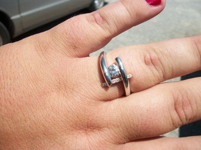My wedding band came in!!! *pic* Show off your Ring!!!!