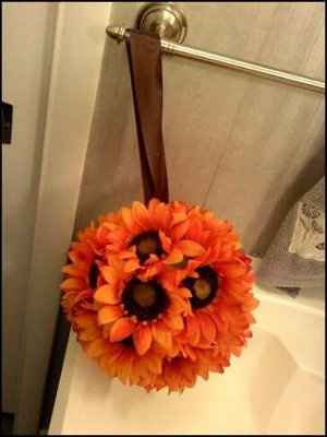 My first attempt at DIY: Sunflower ball..or whatever the fancy name is..*pic*