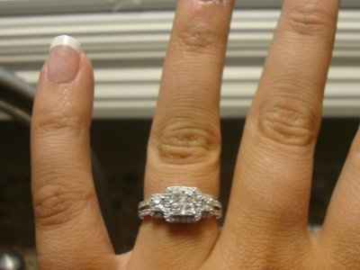Show off your engagement ring!**Pics**