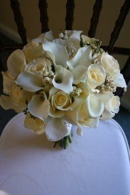 what kind of flowers is everyone doing???? pics