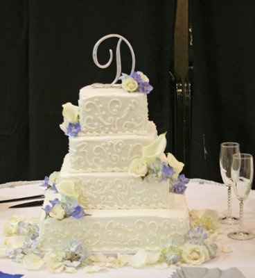 Another MARRIED!  PICS included