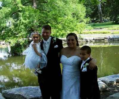 Its hard to keep up with all the newlyweds