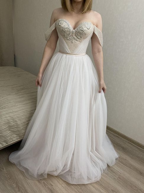 omg my Olivia Bottega wedding dress just arrived! 1