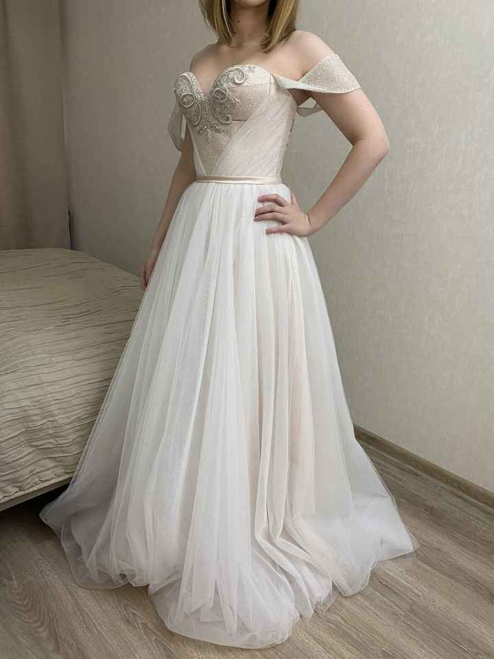 omg my Olivia Bottega wedding dress just arrived! - 2