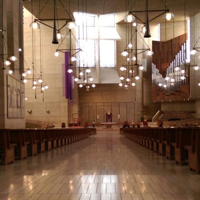 Let's see the wedding venues!