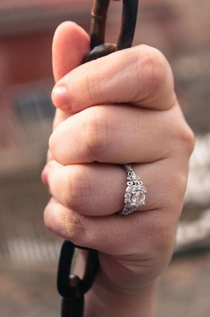 Modern or Traditional: Ring Shopping? 4