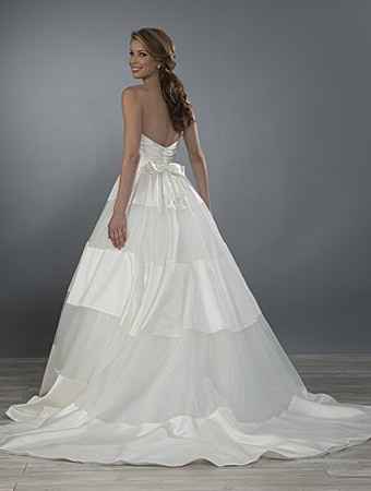 Lemme see some Dresses!