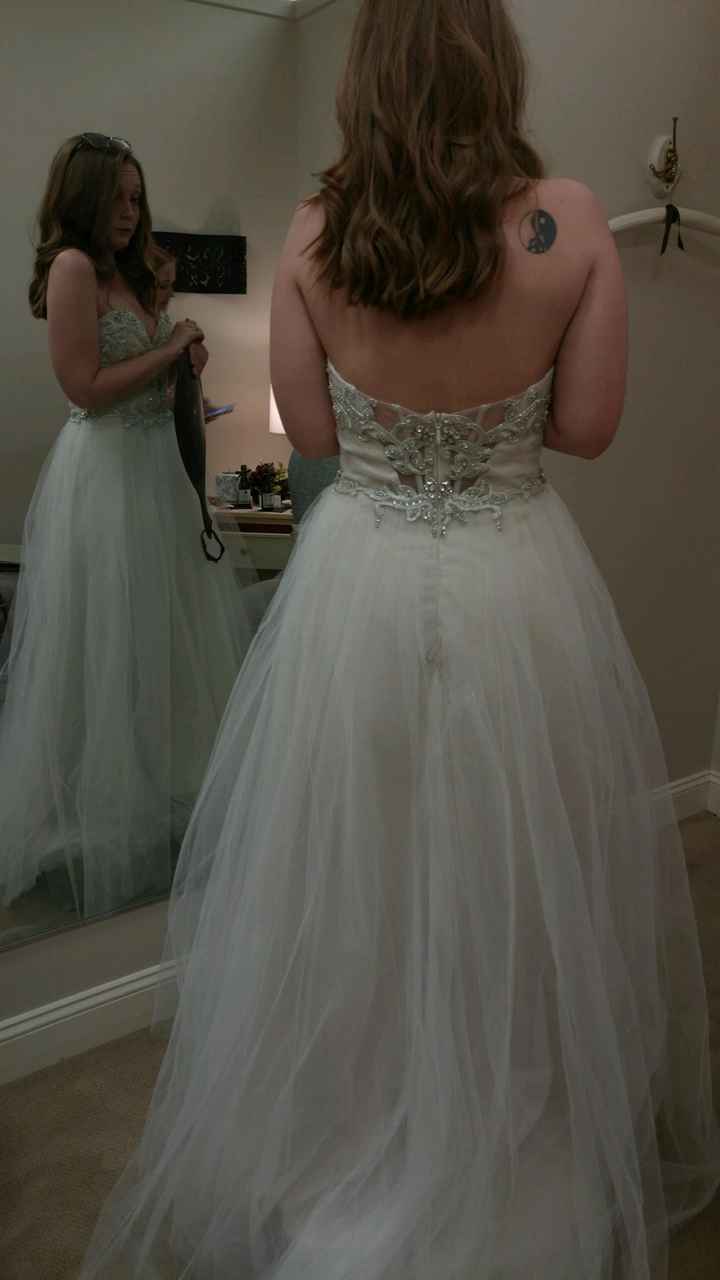I said YES to the dress today!!!