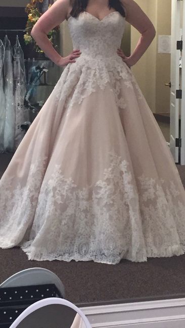Who designed your dress?