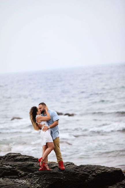 Show me your favorite Engagement Pictures!