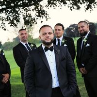 Boutonniere question (sp)