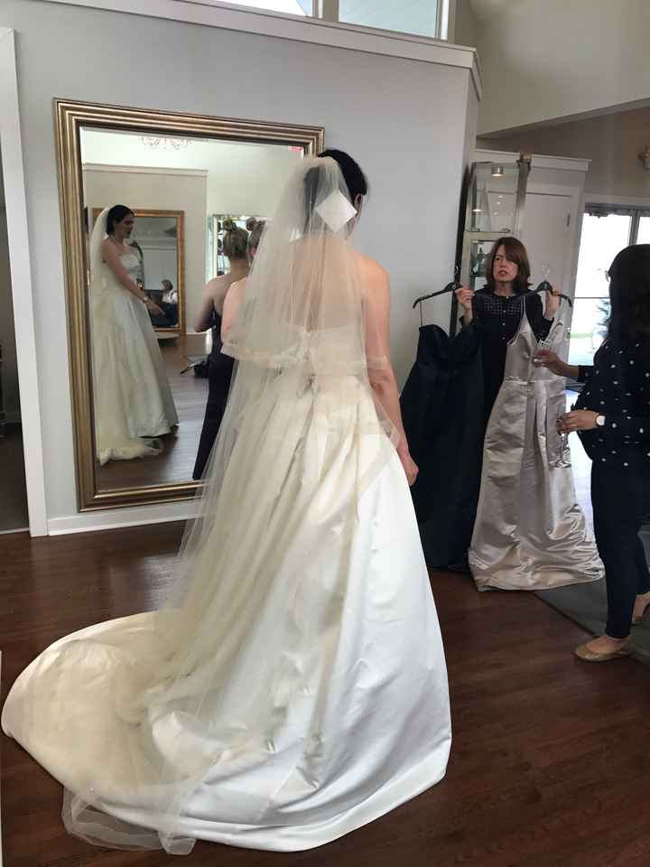 Any size 12/14 brides care to share?