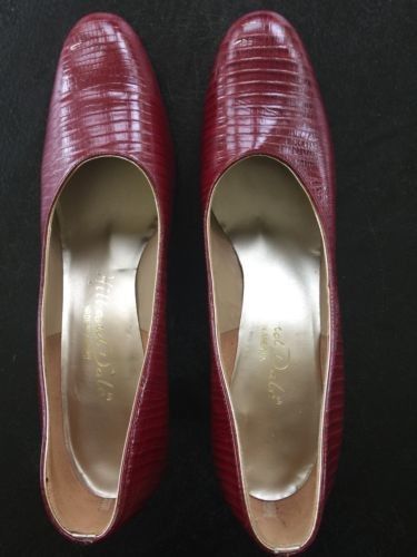 Ladies, where them shoes at!!?
