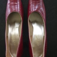 Ladies, where them shoes at!!?