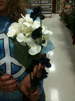 let see yours or bridemaids DIY Silk Flower Bouquets!