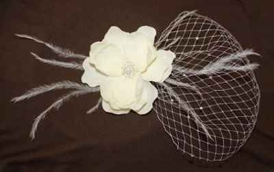 Custom Wedding Fascinator--complete (with pics)