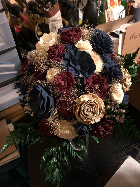 Wood flowers vs real flowers????? - 4