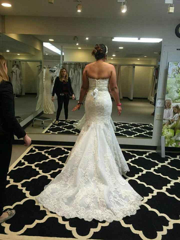 SHOW ME YOUR DRESSES!