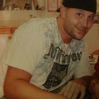 Who loves u ;) show us your FH or Hubby