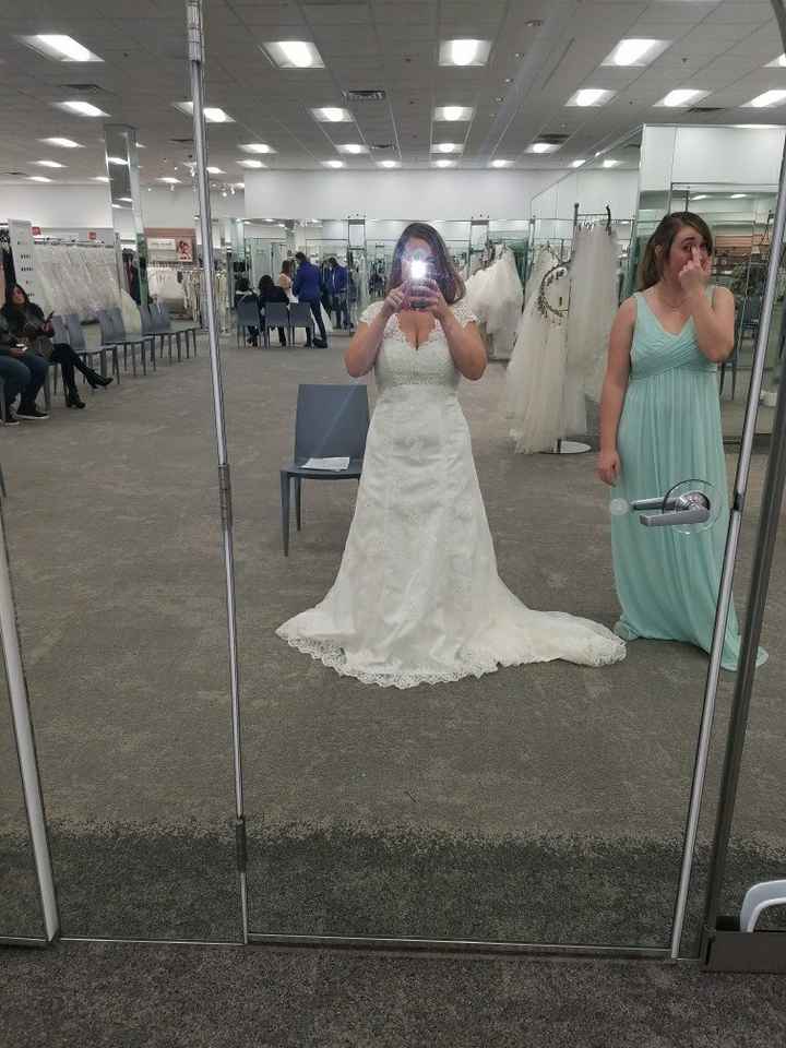 Show me your dress!