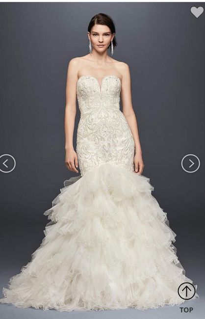 no necklace with wedding dress