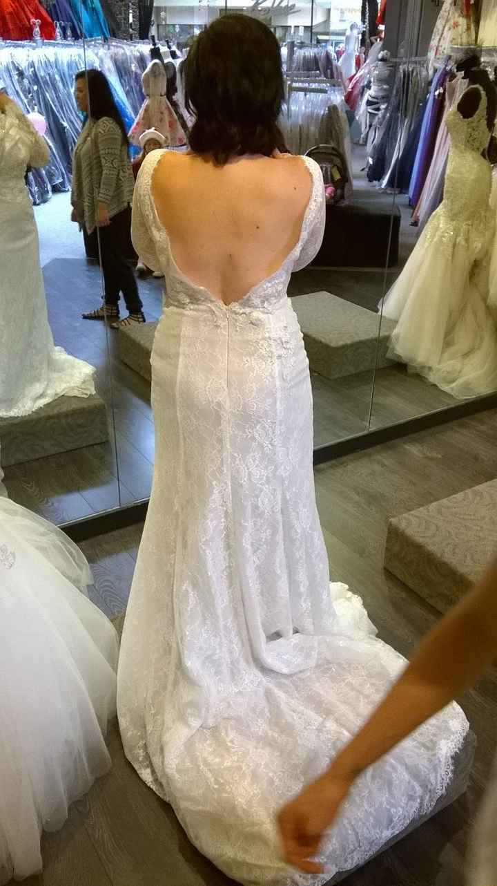 Let's show off our wedding gowns!