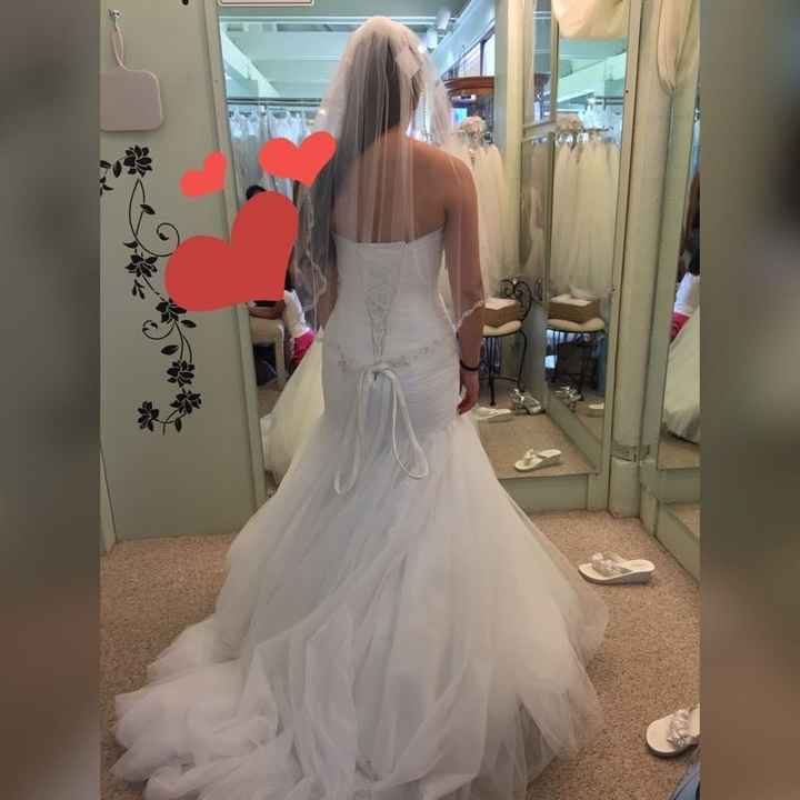 I LOVE my dress!!! Anyone wana share theirs? I'll show you mine!? LOL