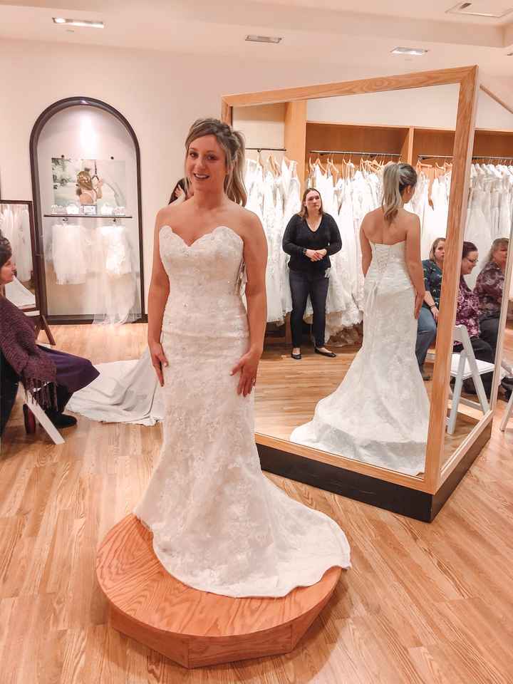 Which dress is best? - 3