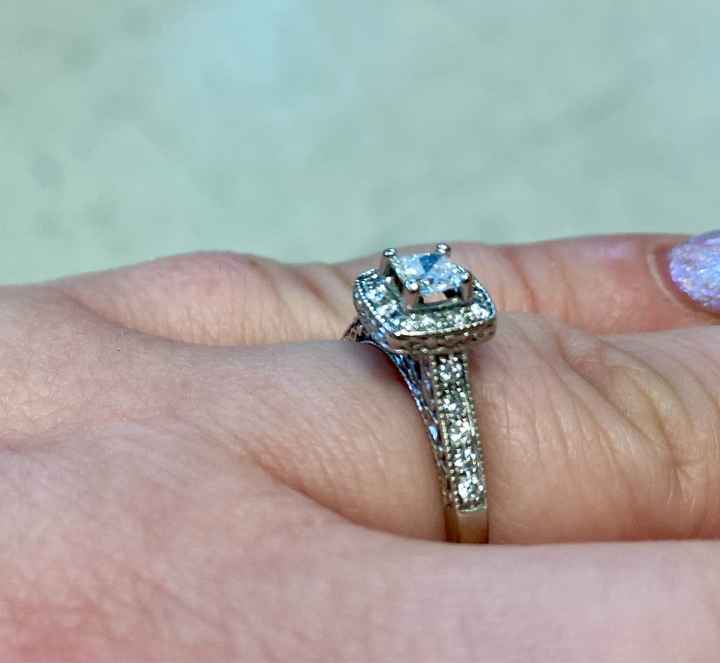 Brides of 2022! Show us your ring! - 1