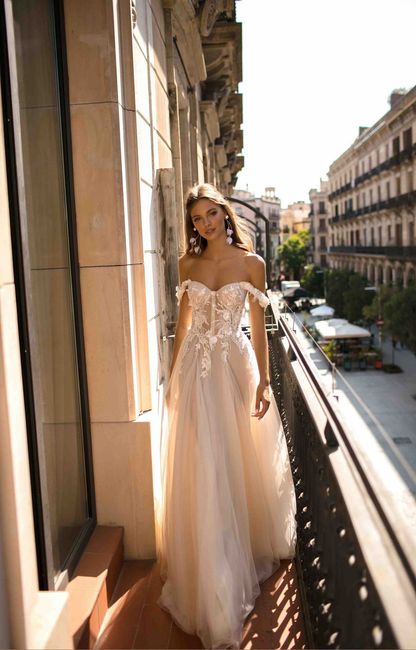 Looking for dresses similar to Muse by Berta - 2