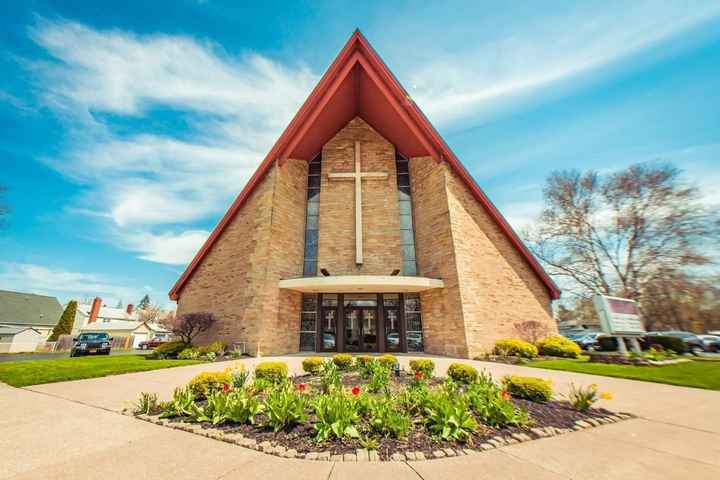Ceremony: Indoors or Outdoors? - 1