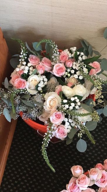 DIY Brides - Flowers!