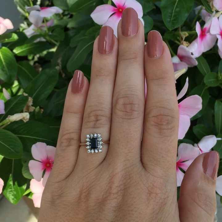 Lets see those E-Rings and Wedding Rings!