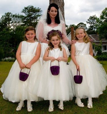 I'm a Married Woman *Pro Pics*